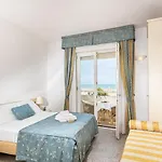 Karinzia 3* Caorle