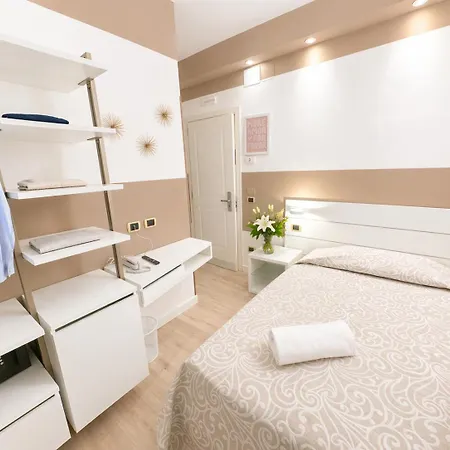 Karinzia Hotel 3*