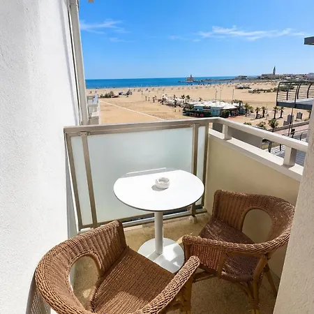 Karinzia 3*